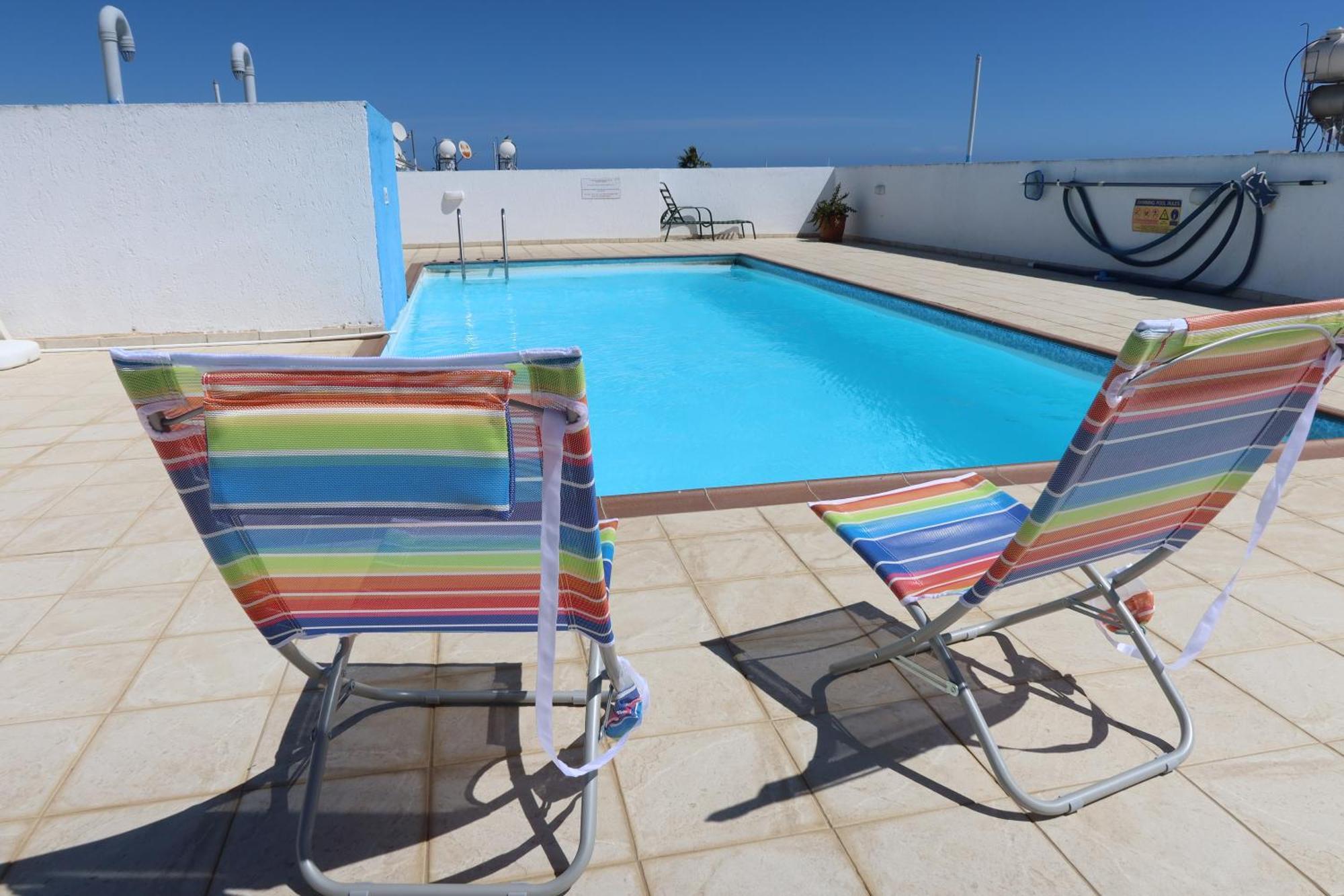 Carisa Downtown With Rooftop Pool 拉纳卡 外观 照片